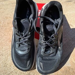 Altra Paradigm Mens 12.5